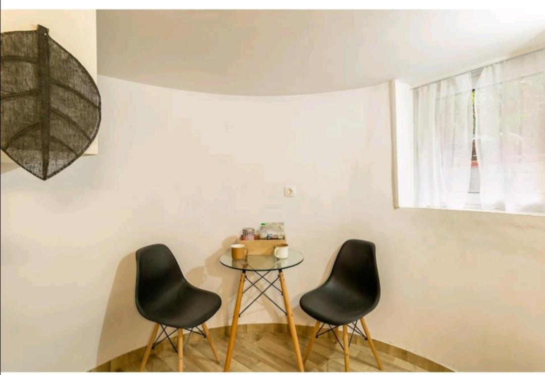 Acropolis Elegant Maisonette By Lodgespot Athen Exterior foto